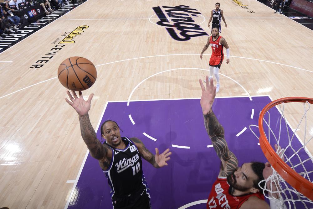 东队在比赛 东队在比赛